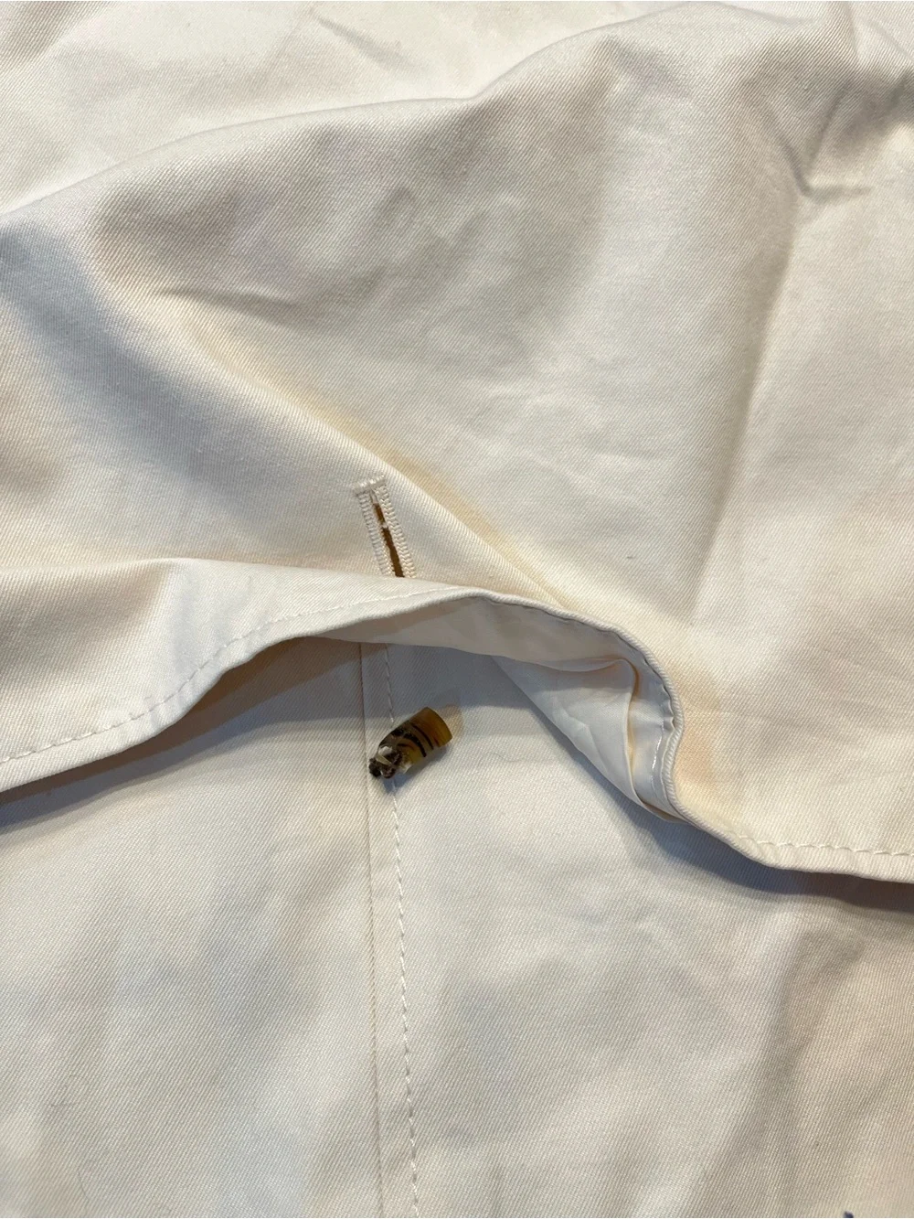 Burberry Trench Coat - Picture 9 of 12